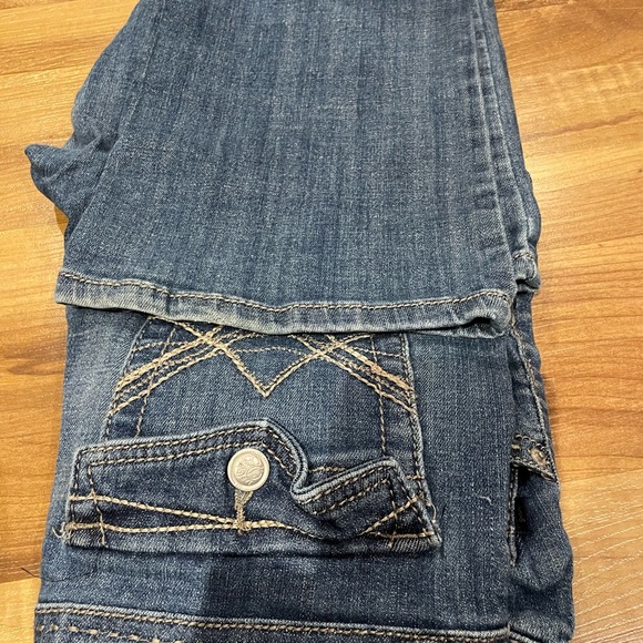 Lee Slender Secret Jean - Picture 12 of 13